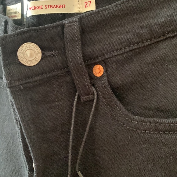 Levi’s Premium Wedgie Straight Jean NWT - Picture 14 of 17